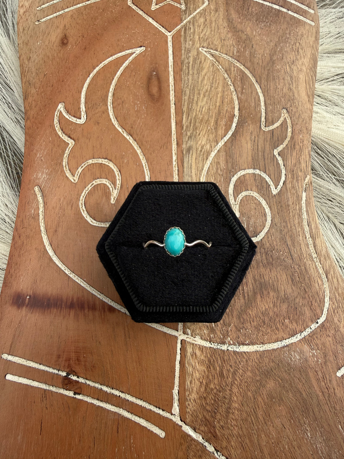 Sonoran Turquoise Wavy Band Size 7.5